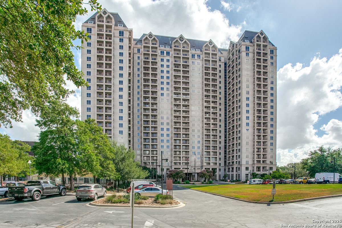 1 Towers Park 1001