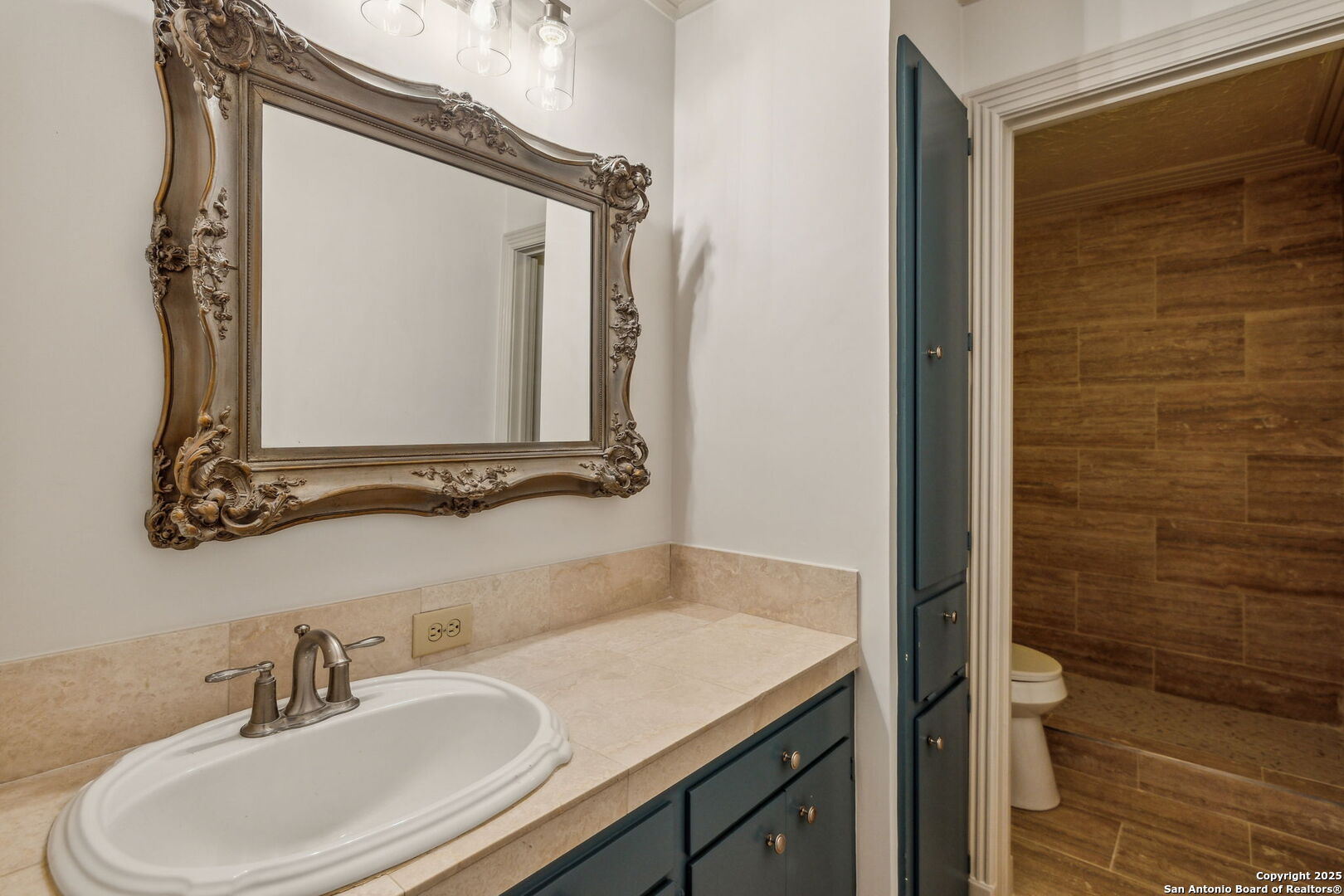 209 CHICHESTER PL 1