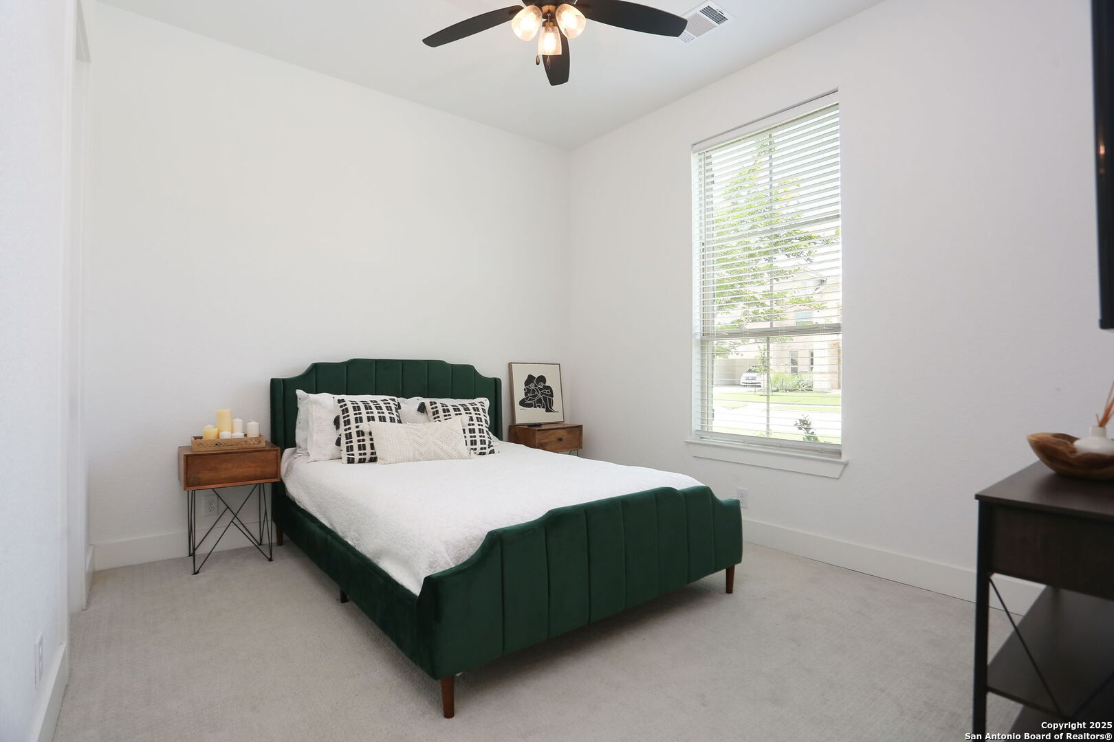 129 Wildrose Hill