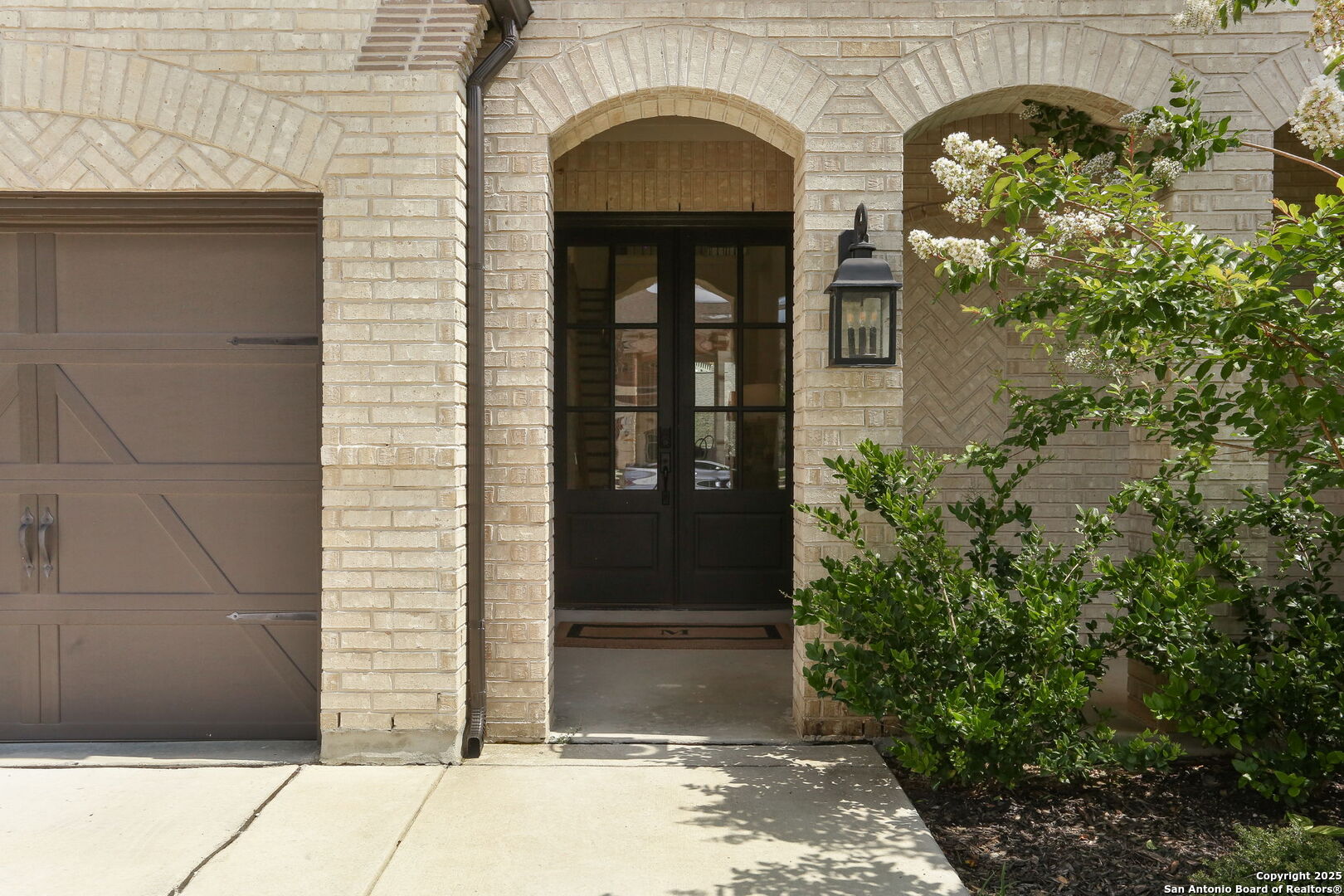 129 Wildrose Hill
