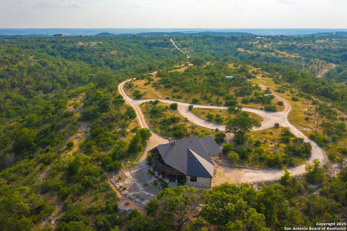 225 Valley View Ranch