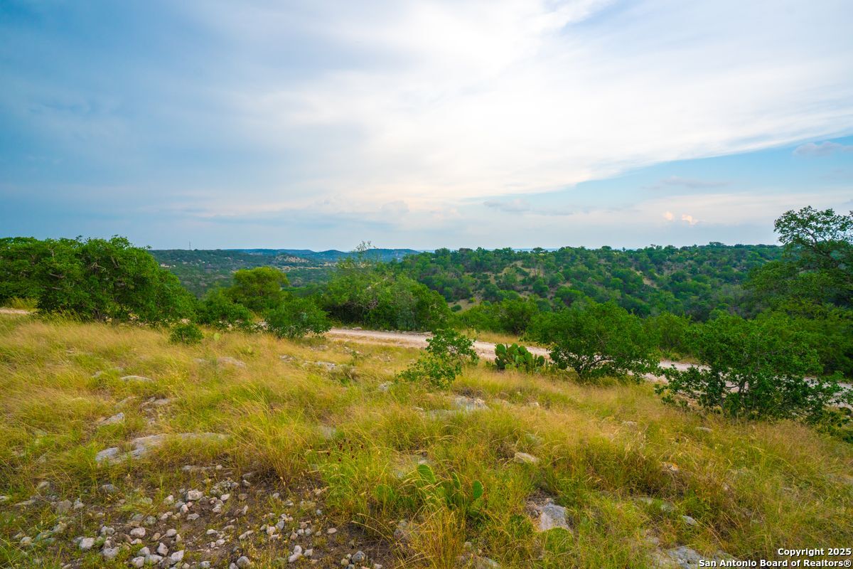 225 Valley View Ranch