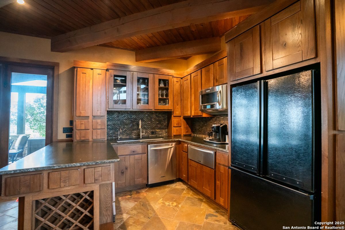 225 Valley View Ranch