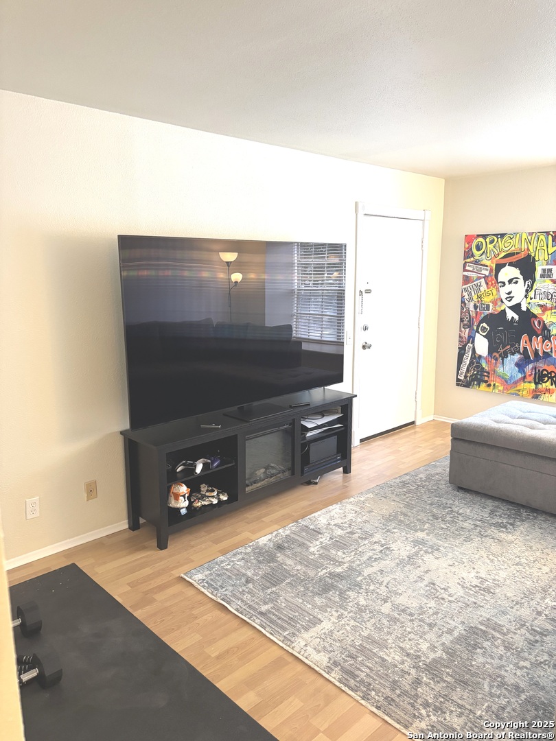 7834 broadway 207