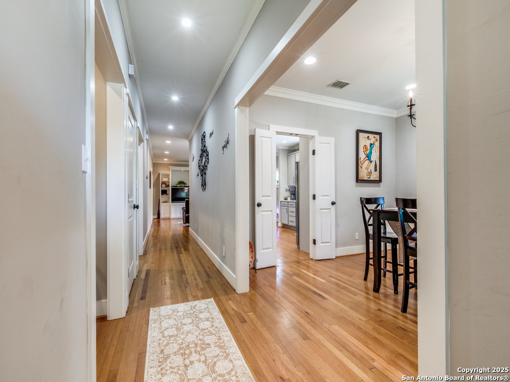 425 W Gramercy
