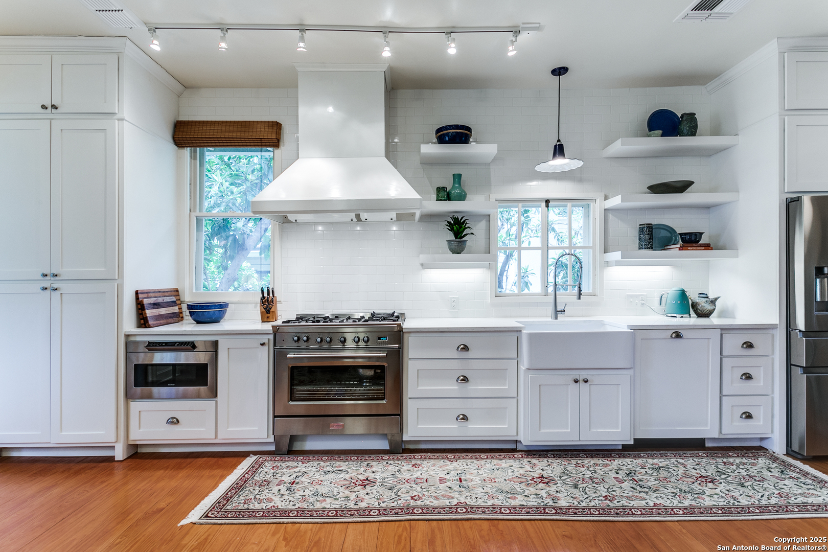 158 Laurel Heights