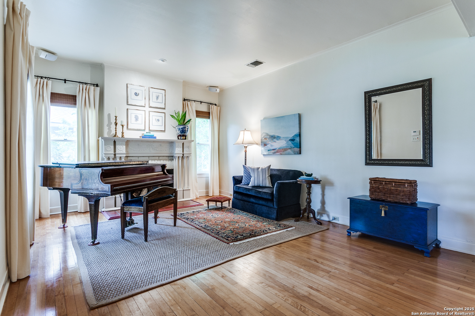 158 Laurel Heights