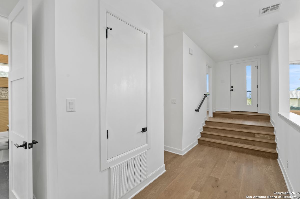238 Cassiano St