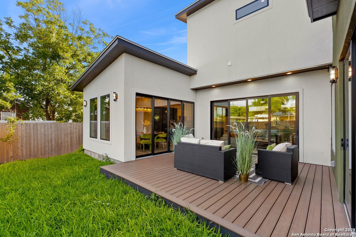 238 Cassiano St