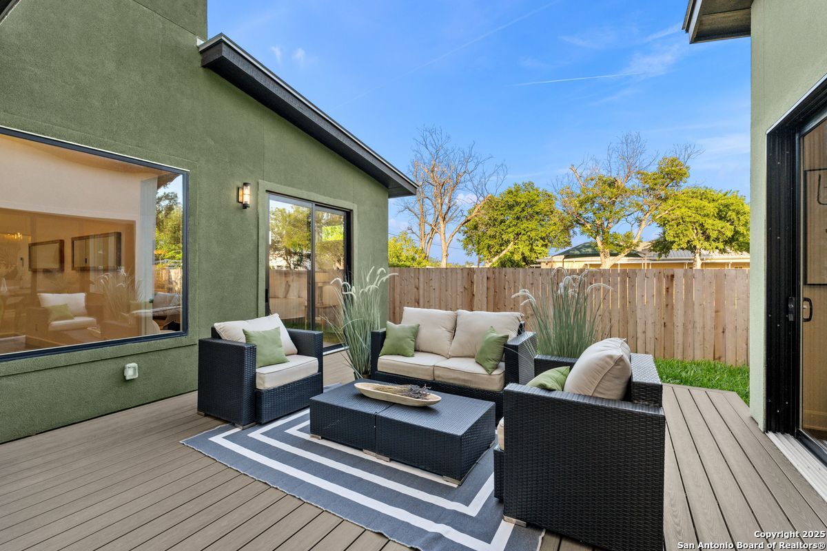 238 Cassiano St