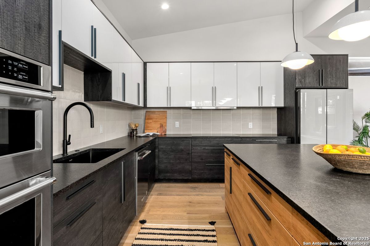 238 Cassiano St