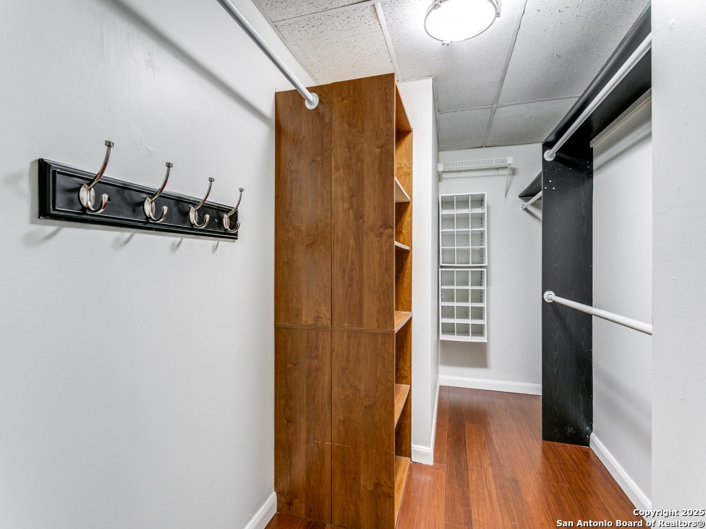 1 Towers Park APT 1