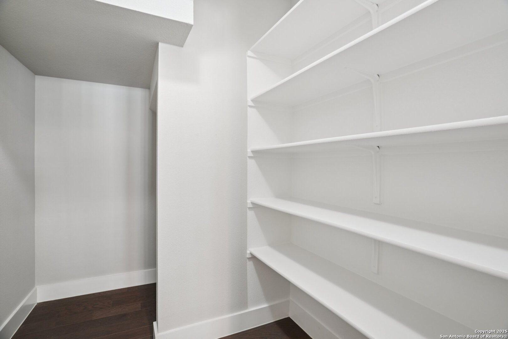 140 Claremont 101