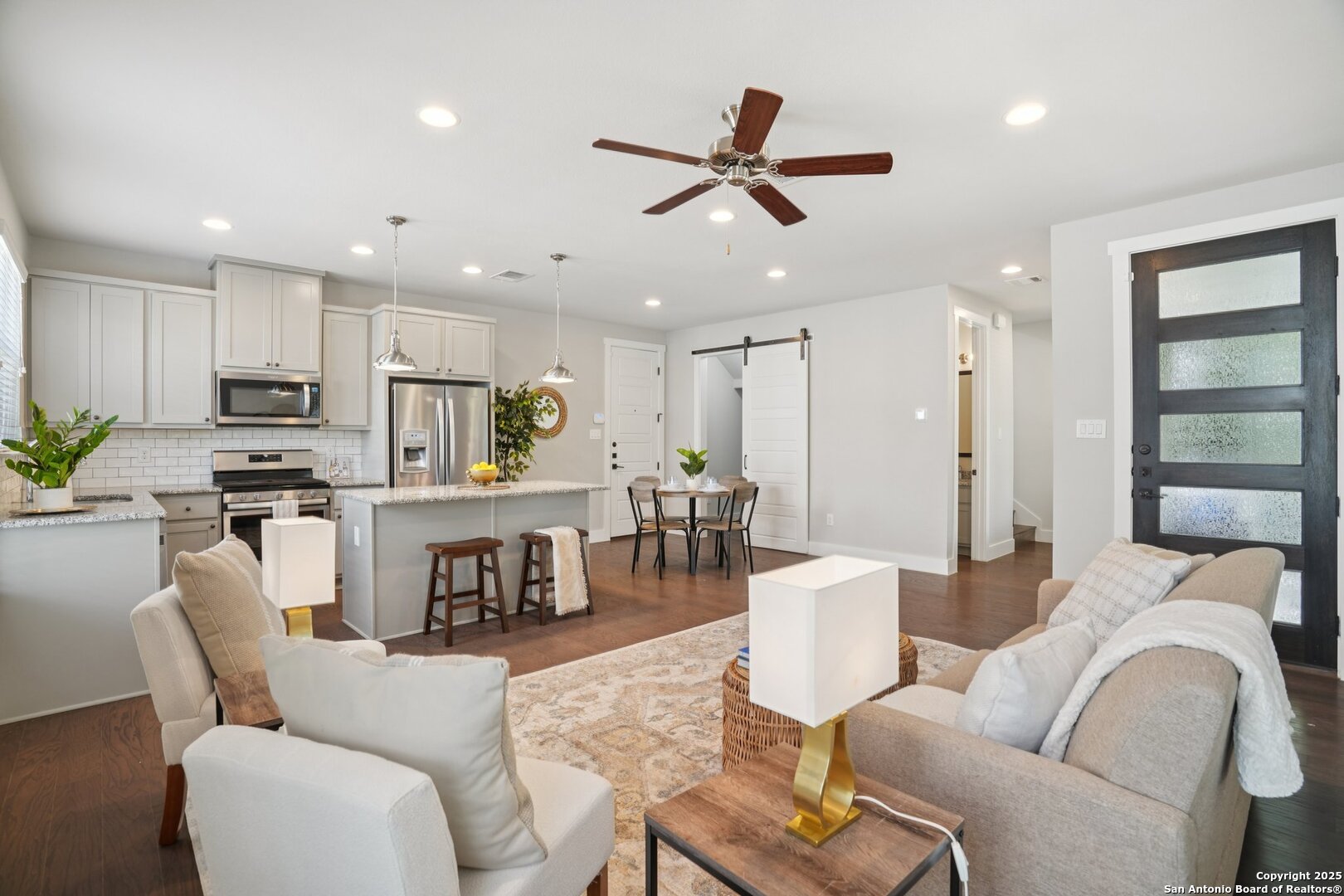 140 Claremont 101