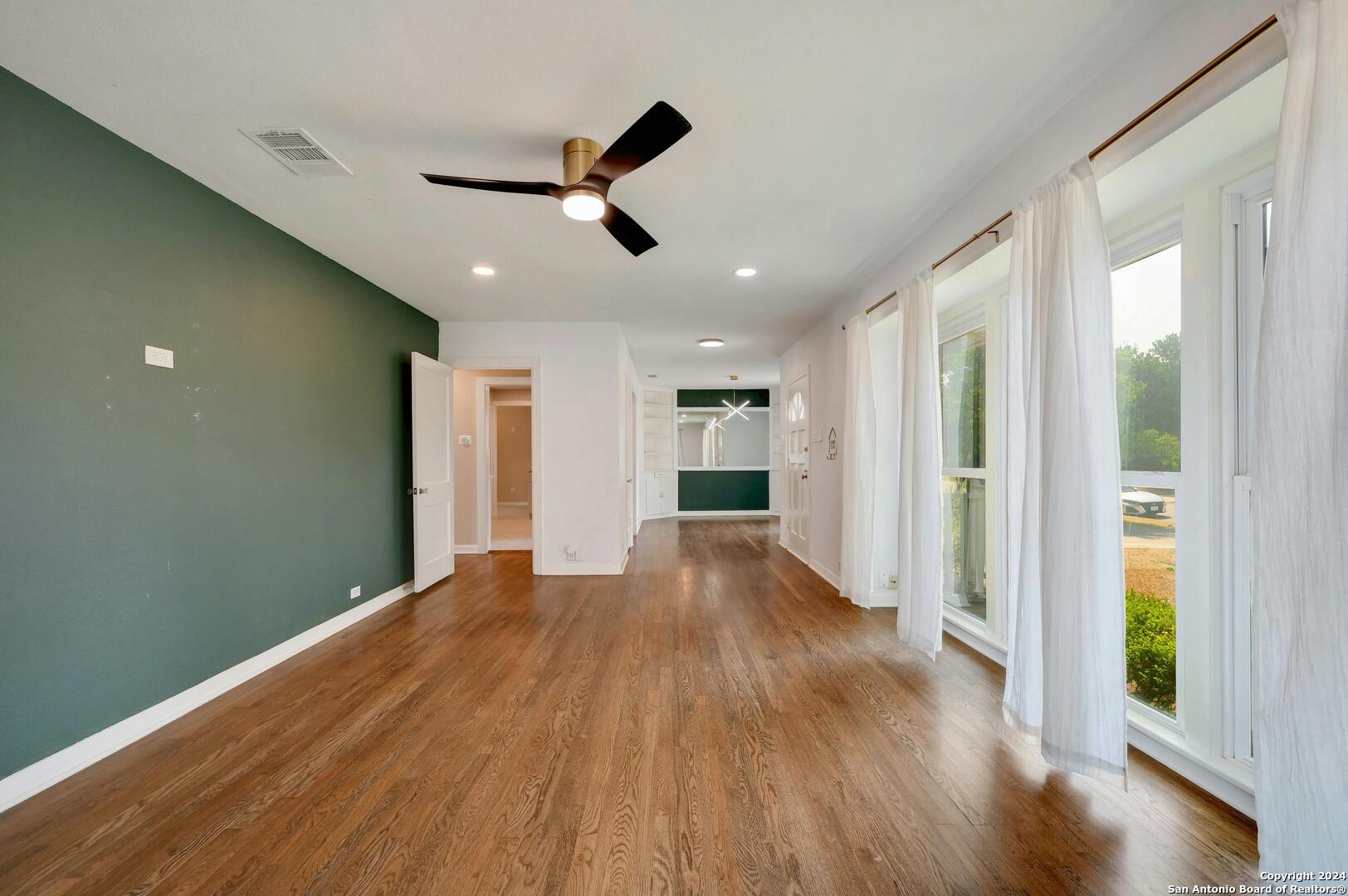 148 chevy chase