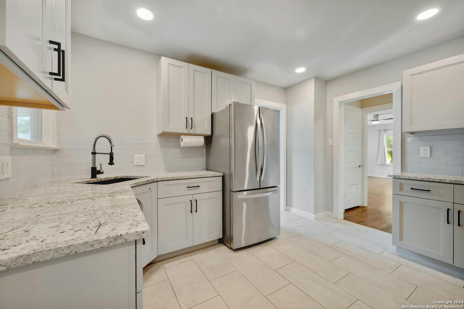148 chevy chase