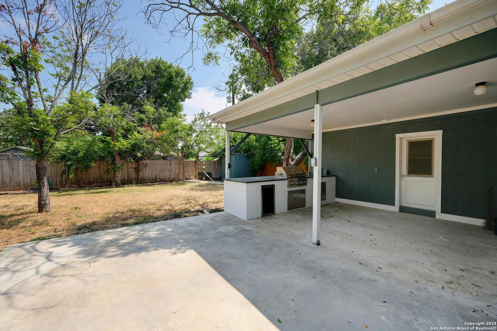 148 chevy chase