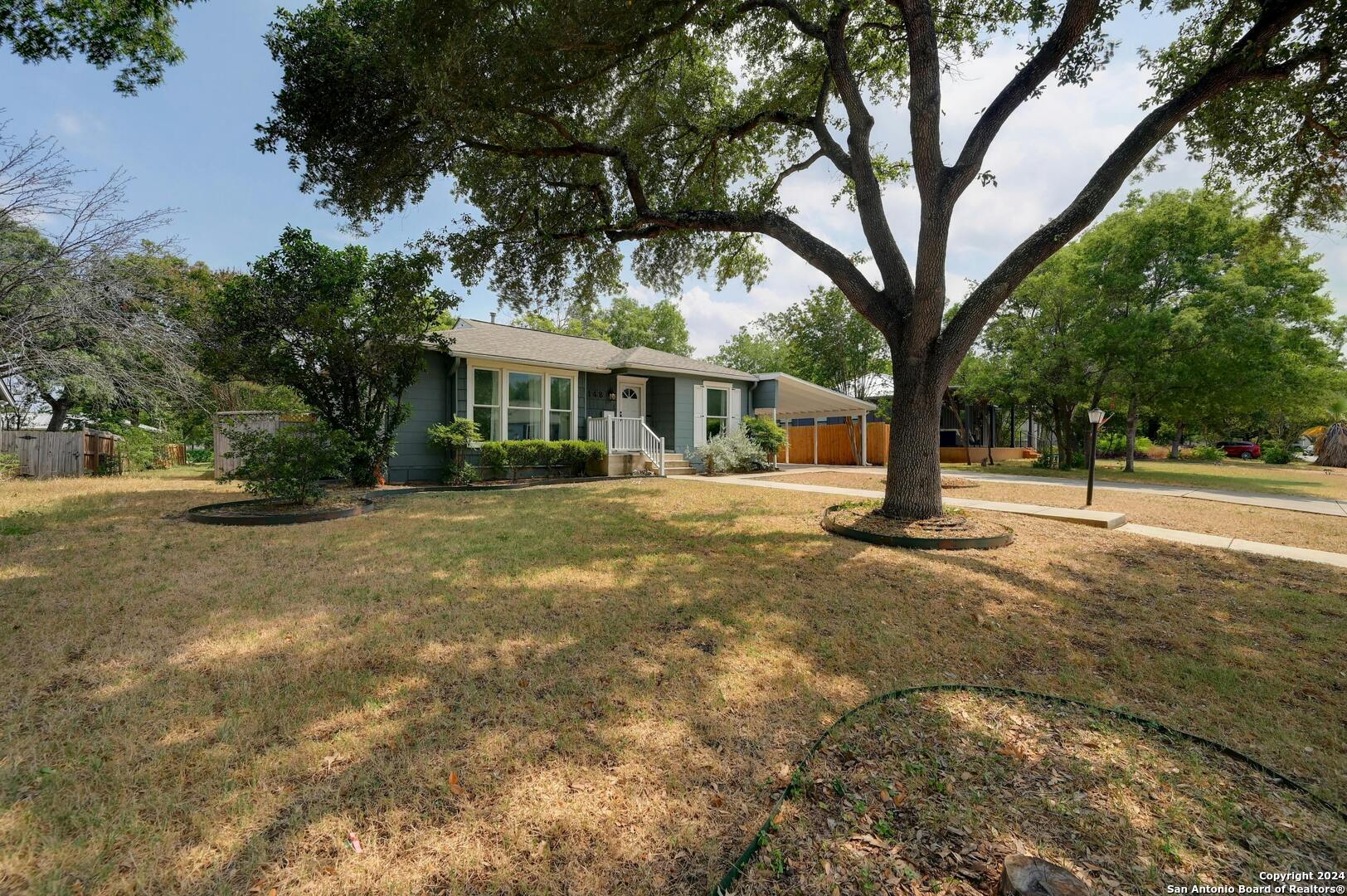 148 chevy chase