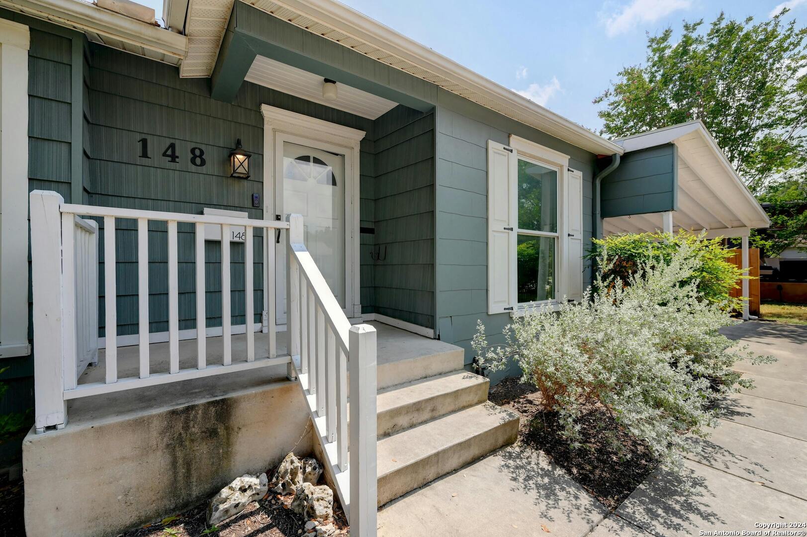 148 chevy chase