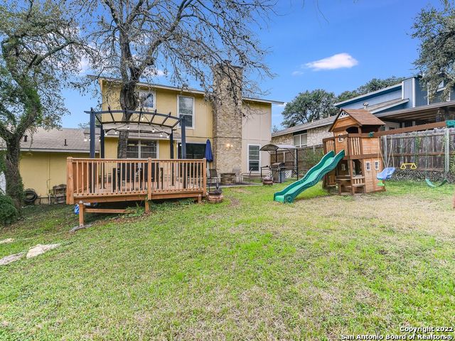 1323 E BITTERS RD