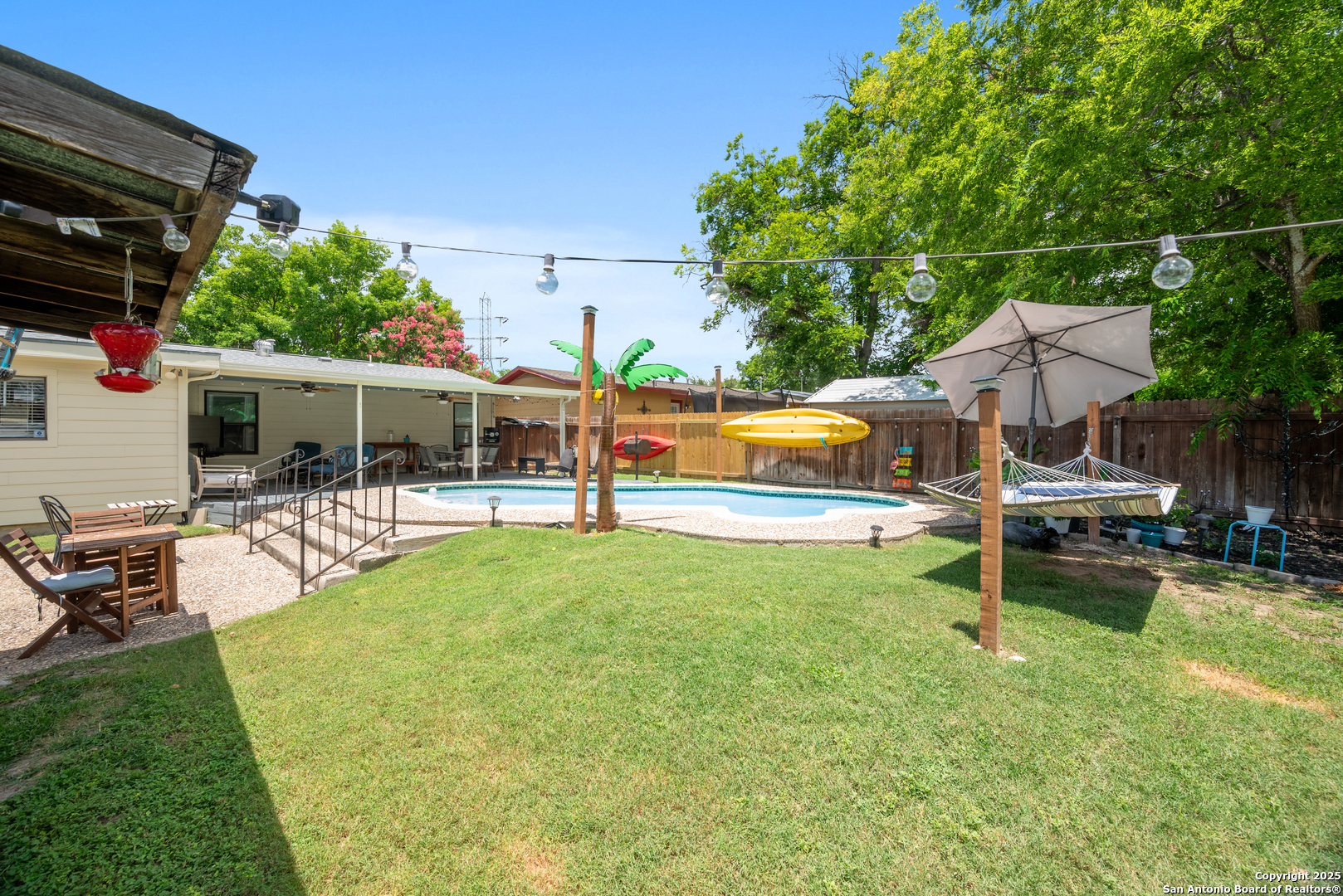 270 Goodhue Ave