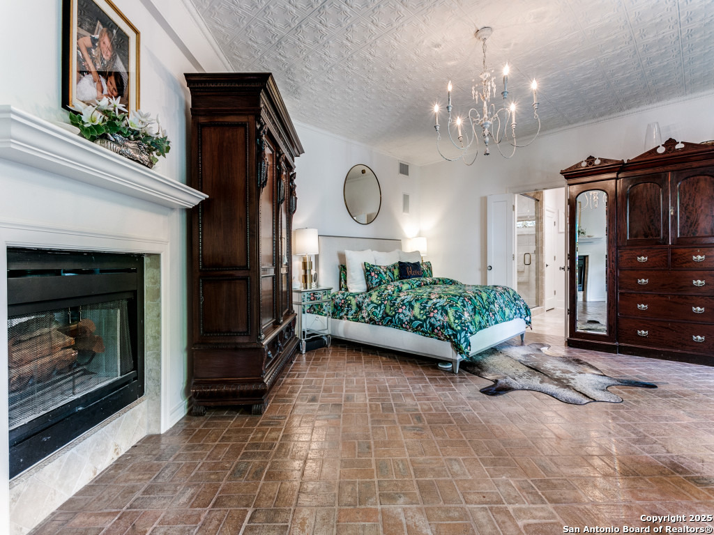 131 Park Dr