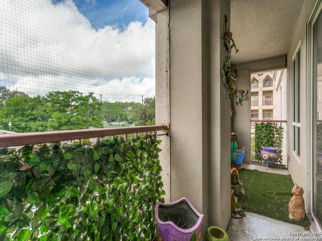 1 Towers Park 211