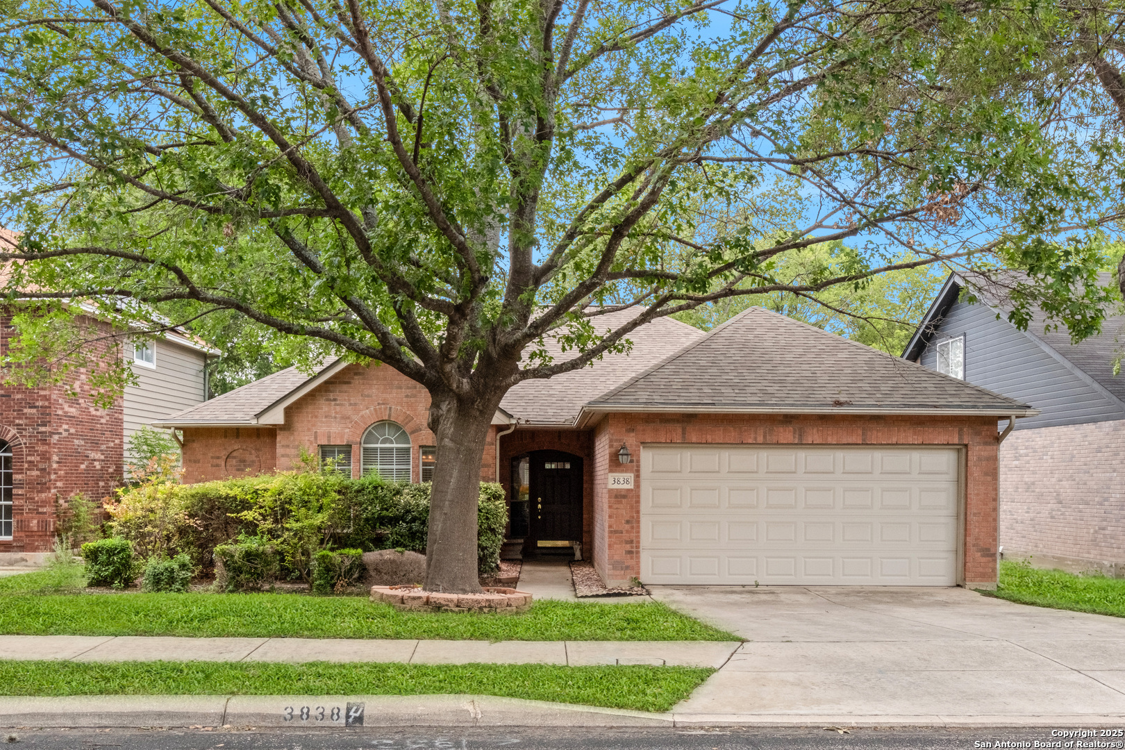 3838 Tavern Oaks