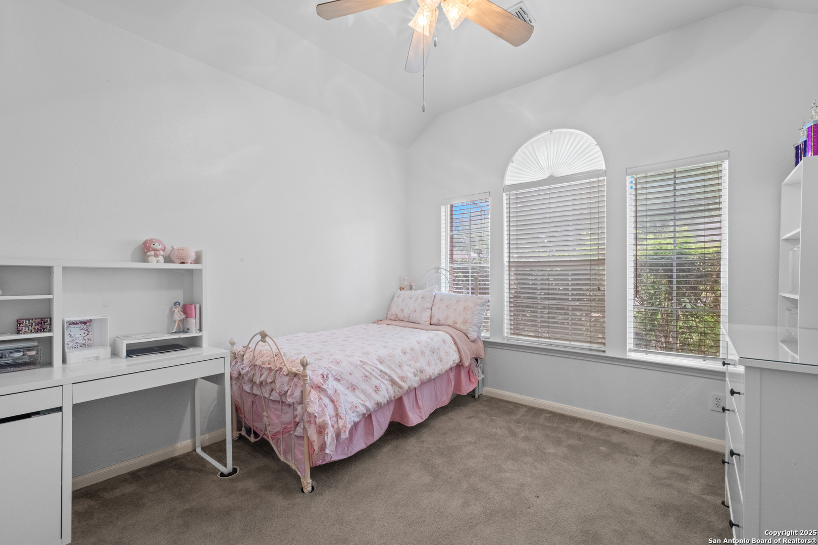 3838 Tavern Oaks