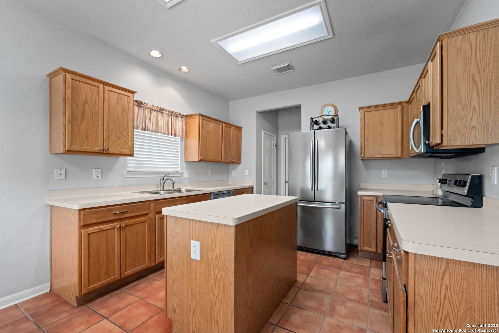 3838 Tavern Oaks