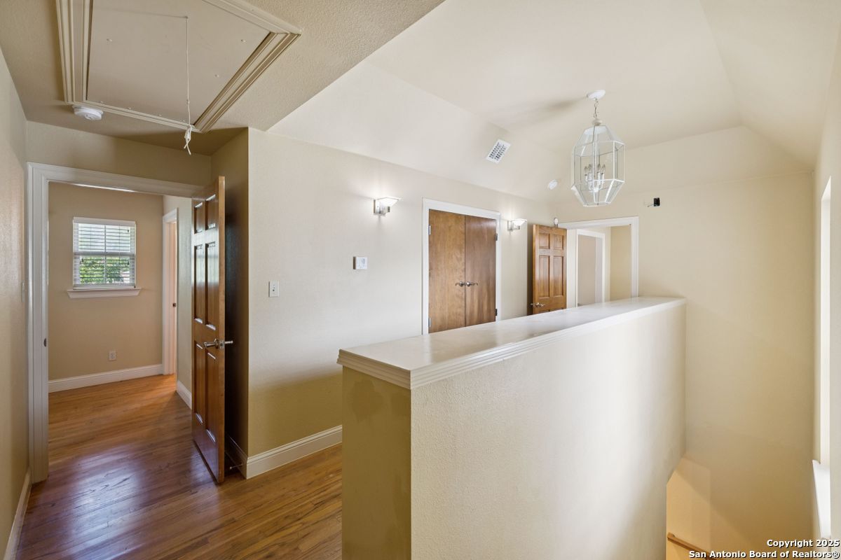 214 Vance St