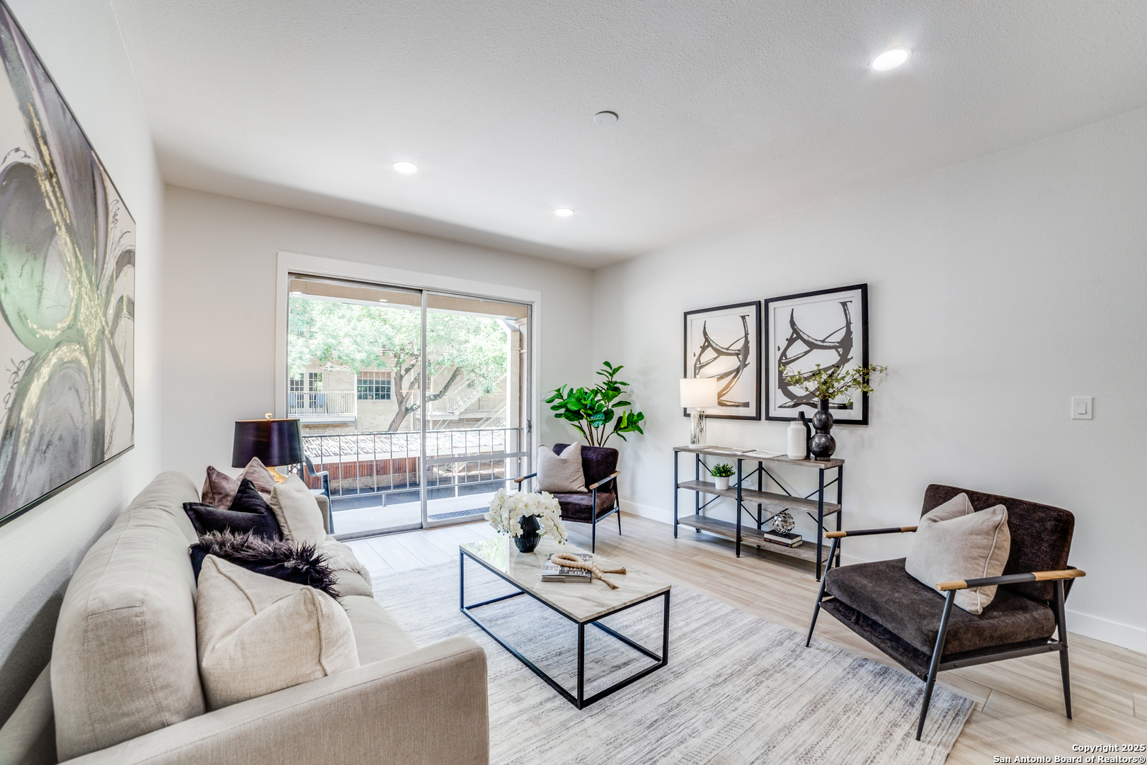 7711 Broadway 11B