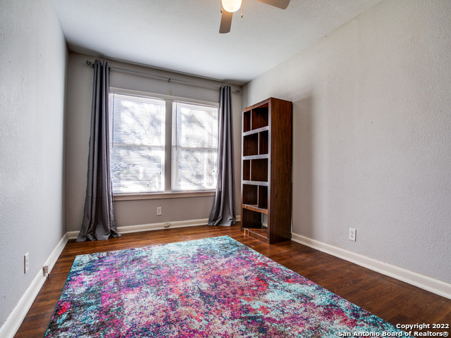 115 BLAKELEY DR