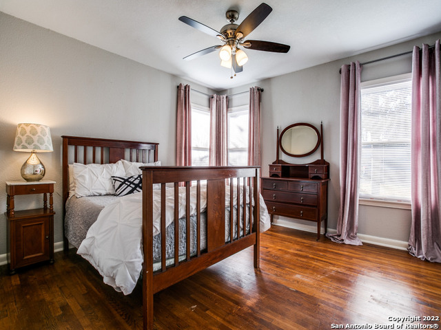 115 BLAKELEY DR
