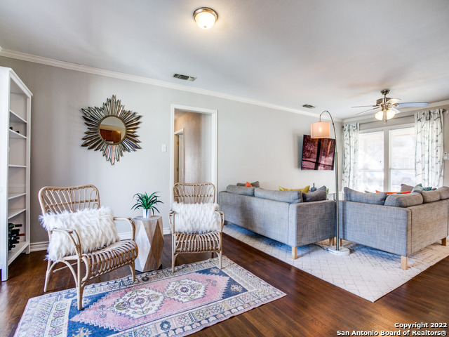 115 BLAKELEY DR