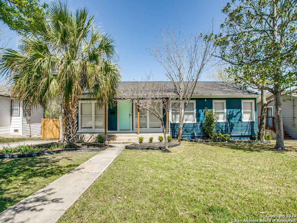 115 BLAKELEY DR