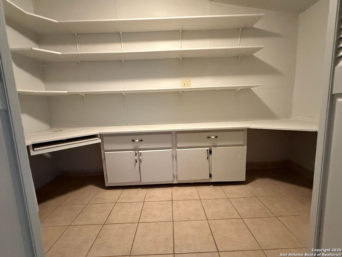 1226 NW 36th