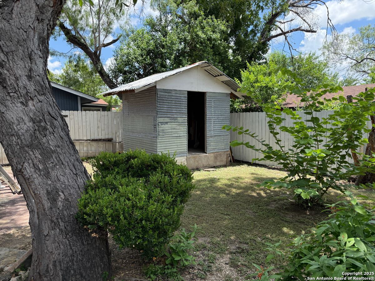 1226 NW 36th