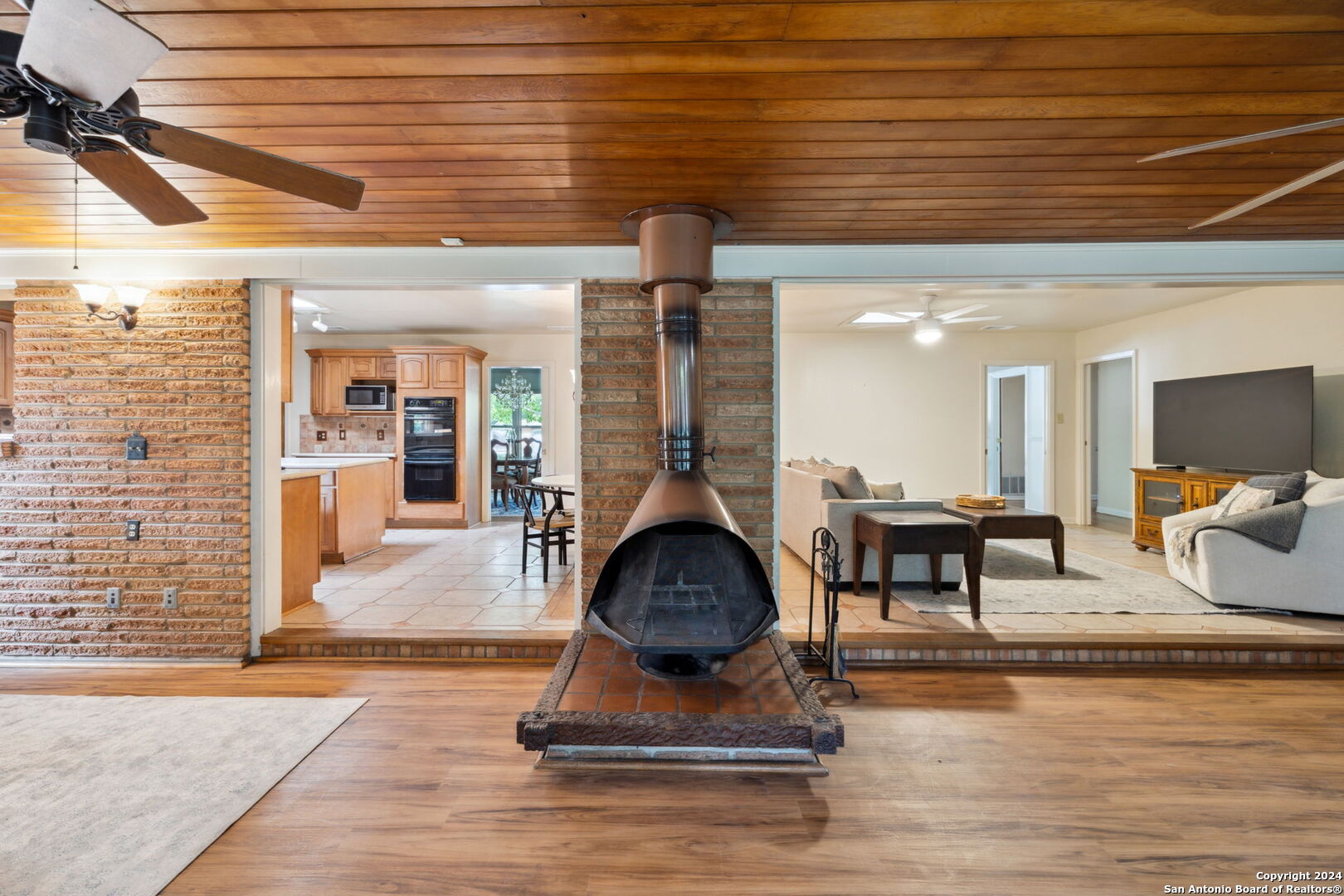 210 Laramie