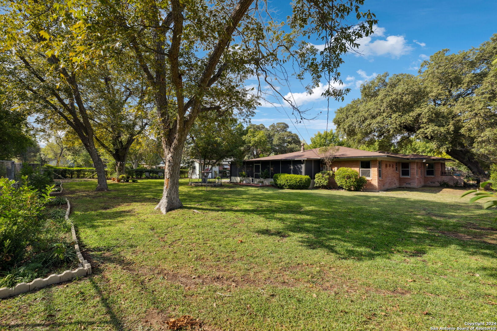 210 Laramie
