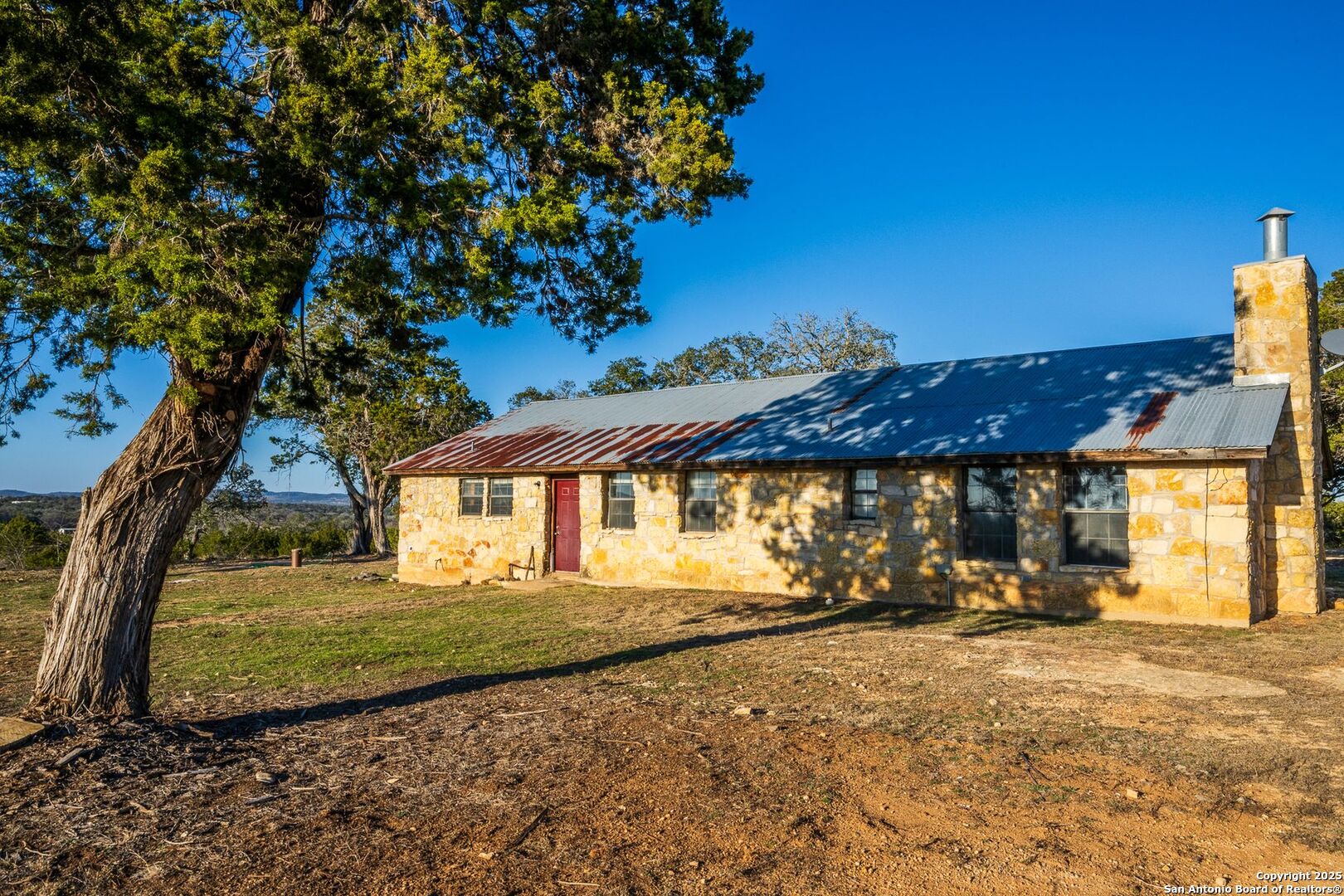 116 Majestic Oaks Drive