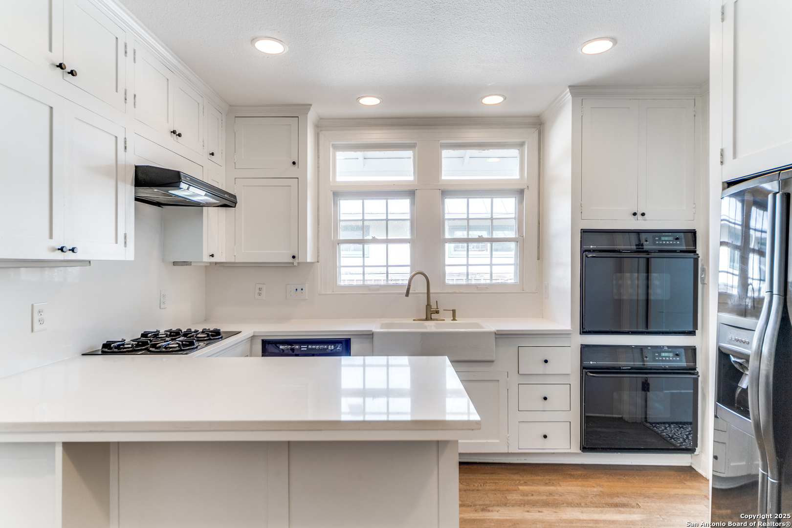 221 redwood