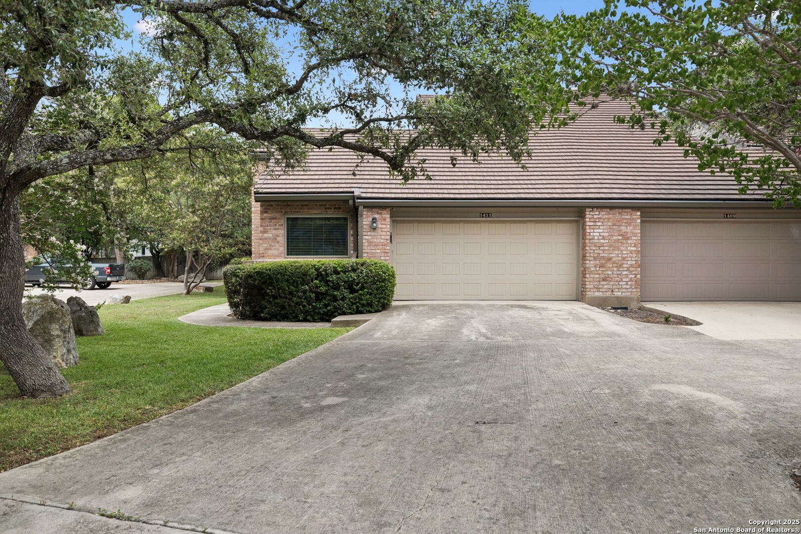 1411 Saint Andrews -