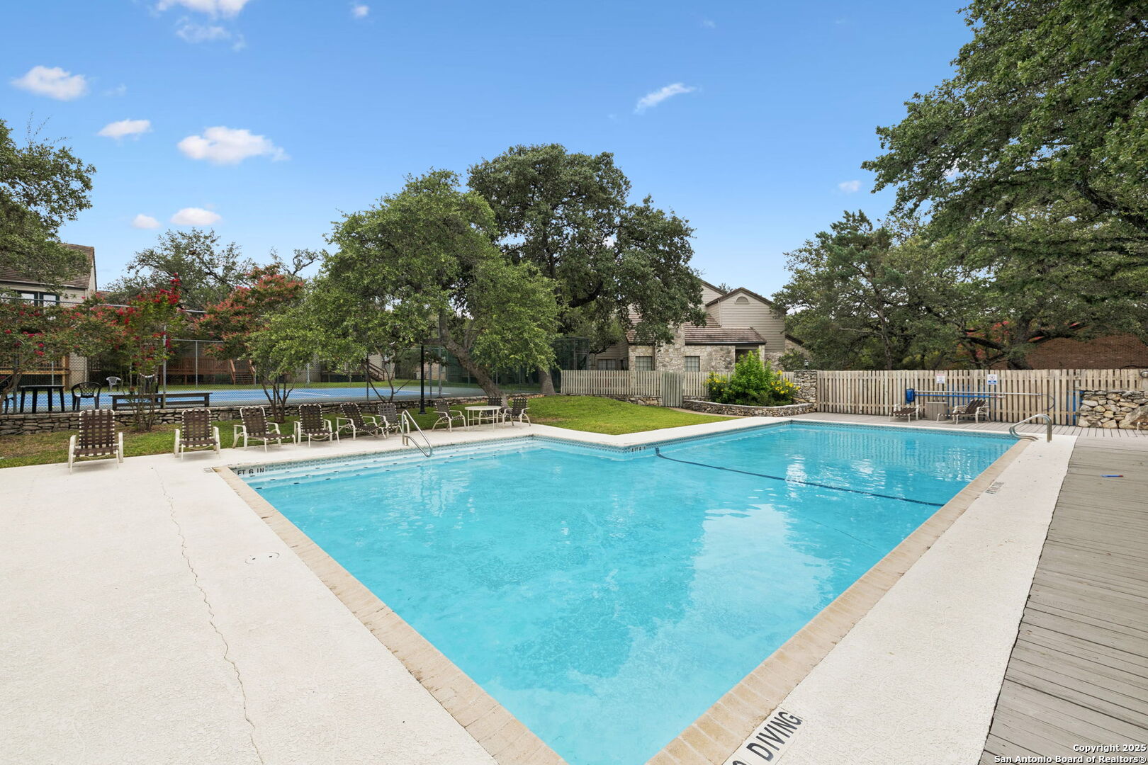 1411 Saint Andrews -