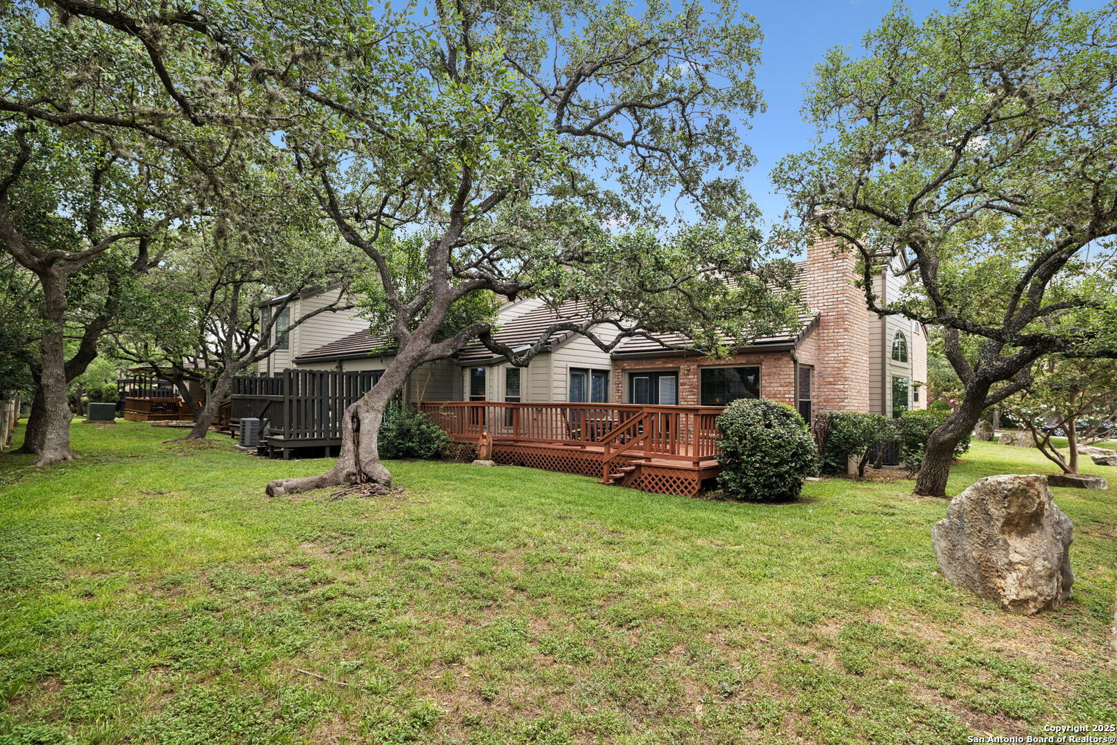 1411 Saint Andrews -