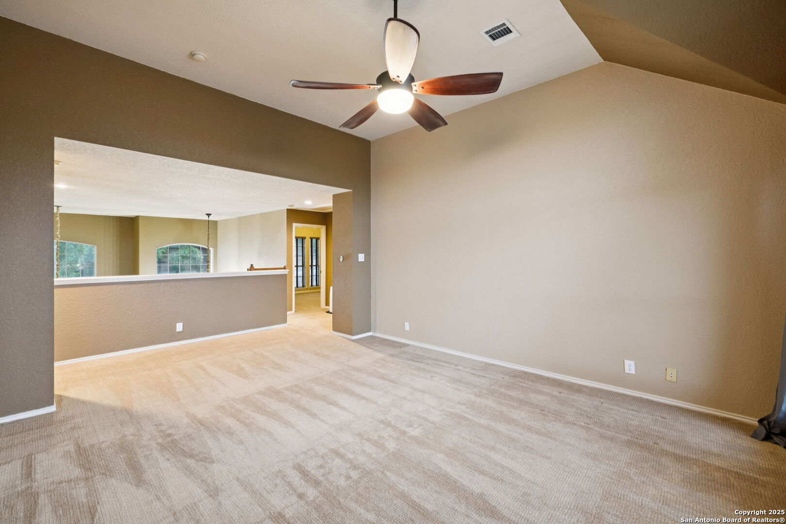 2504 Woodbridge