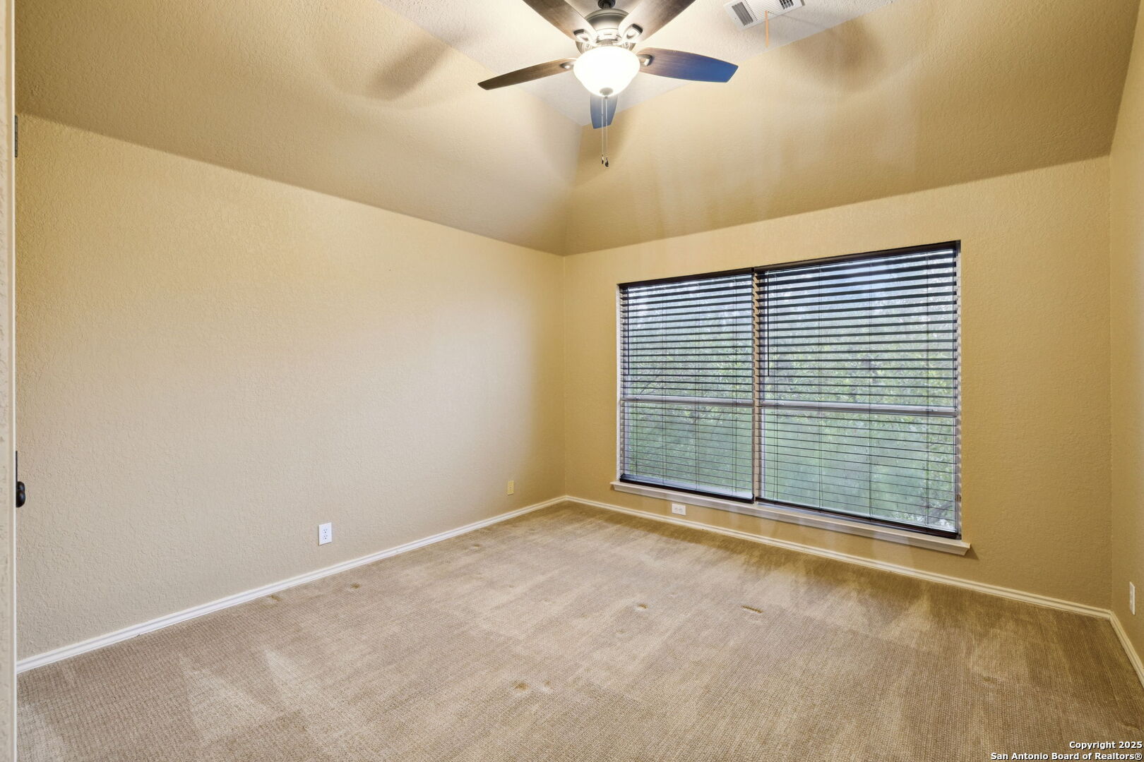 2504 Woodbridge