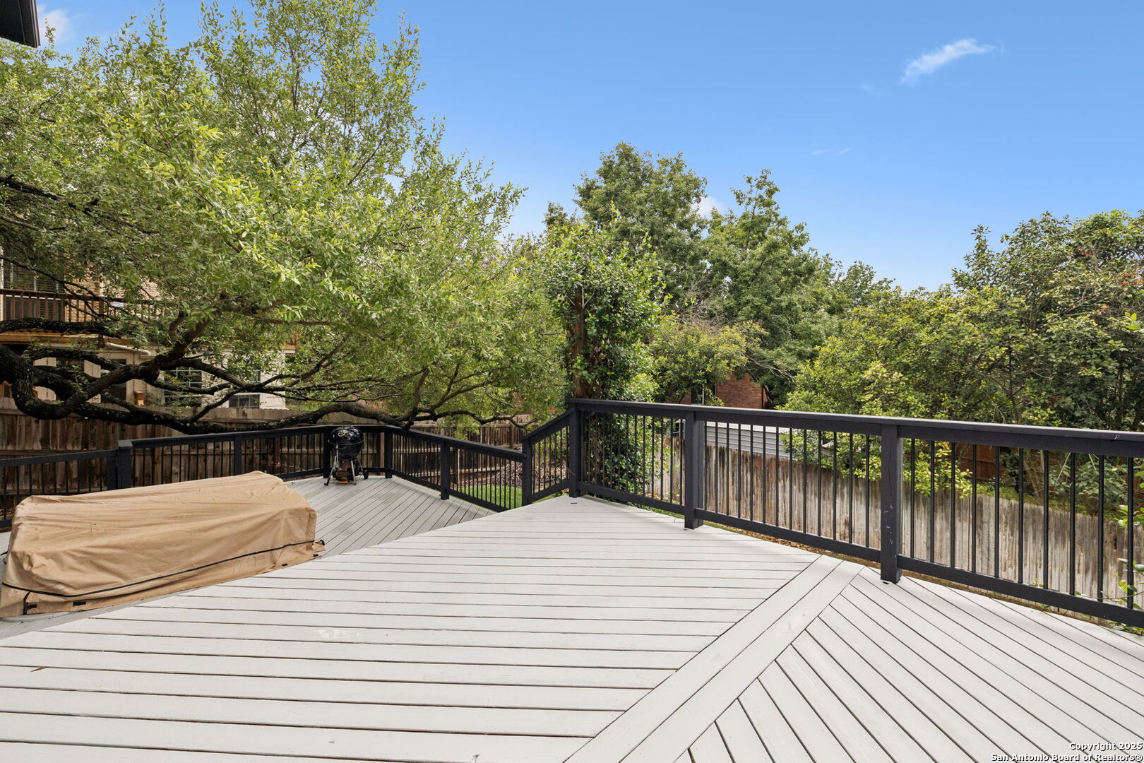 2504 Woodbridge