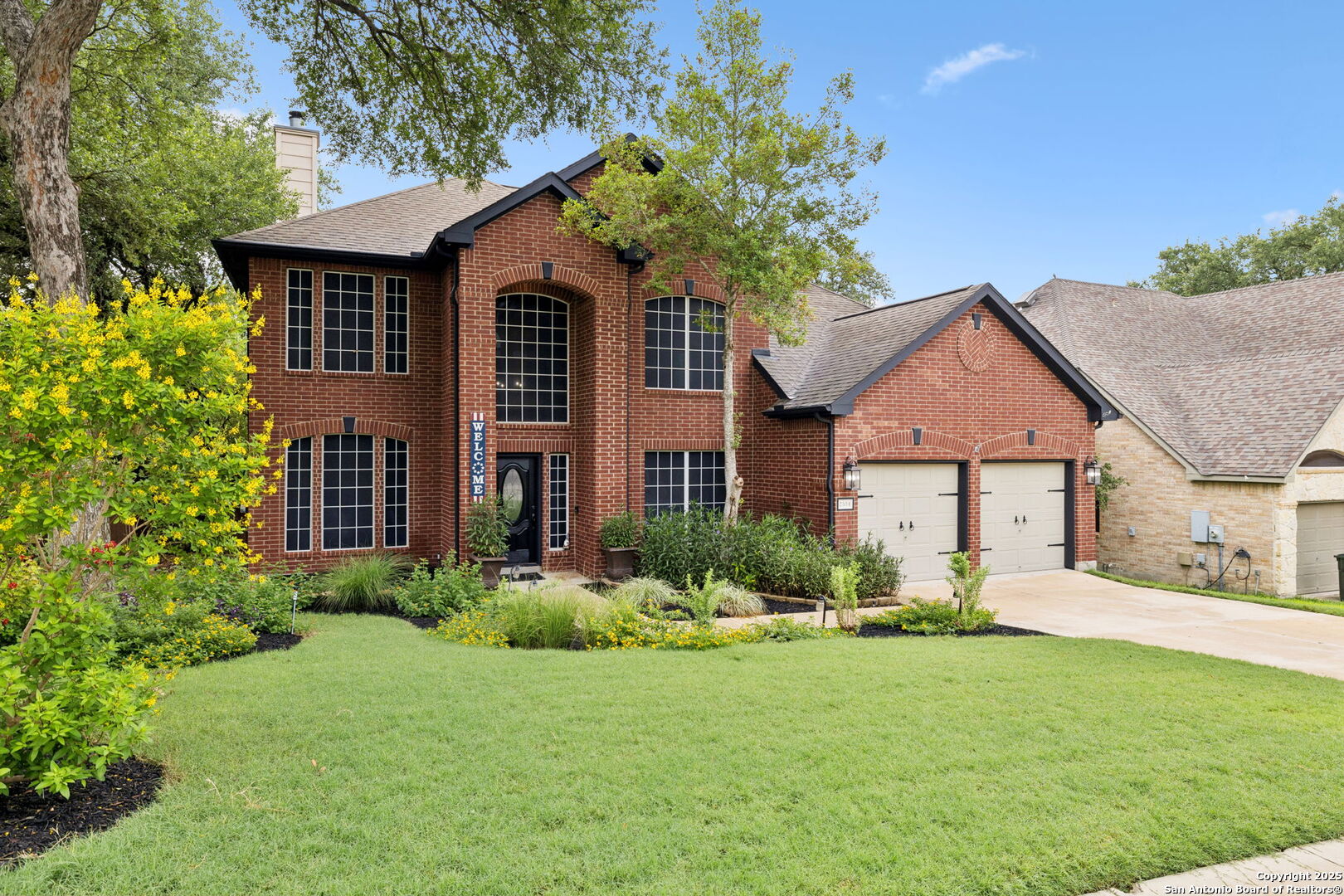 2504 Woodbridge