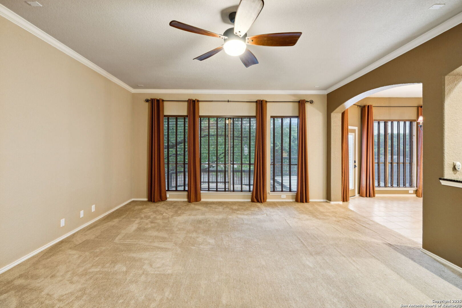 2504 Woodbridge